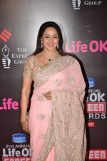 Hema Malini at Life Ok Screen Awards red carpet in Mumbai on 14th Jan 2015